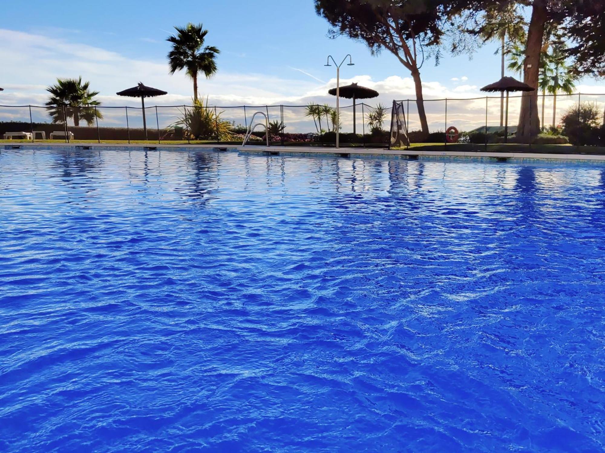Luxury Frontline Residence Ehhouse Estepona Bagian luar foto